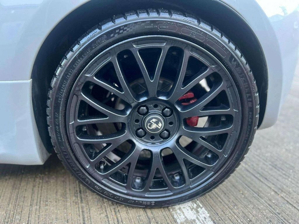 Abarth 500 1.4 16V T-jet Red #37