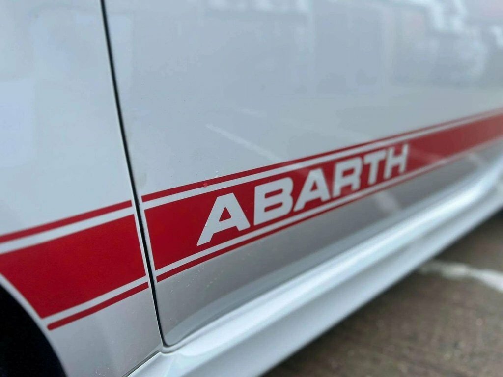 Abarth 500 1.4 16V T-jet Red #35