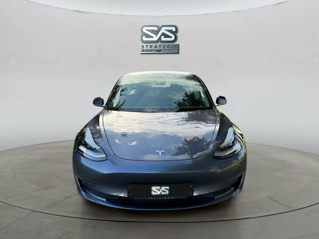 Tesla Model 3 Saloon Grey #4