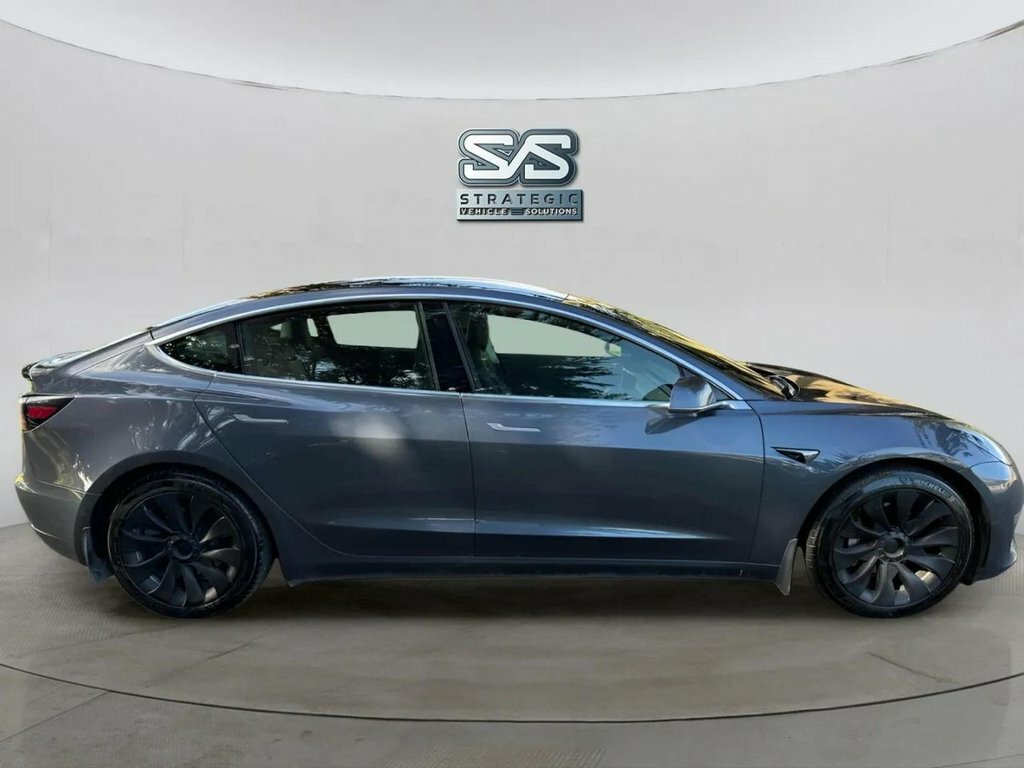 Tesla Model 3 Saloon Grey #5