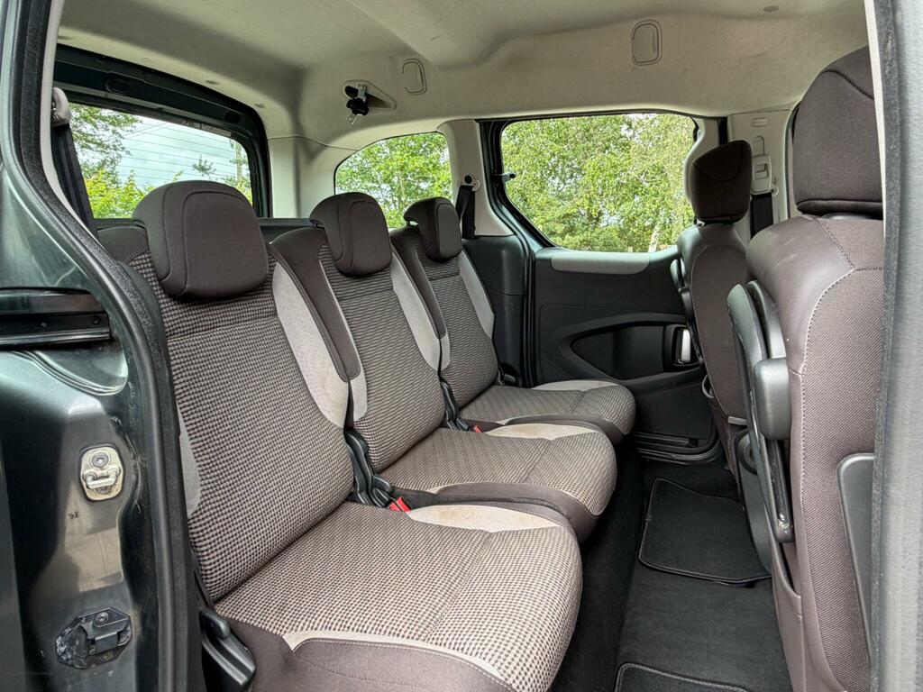 Peugeot Partner Tepee 1.6 E-hdi Tepee S 92 Bhp White #20