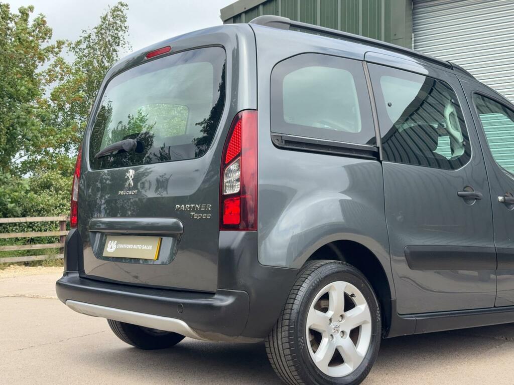 Peugeot Partner Tepee 1.6 E-hdi Tepee S 92 Bhp White #13