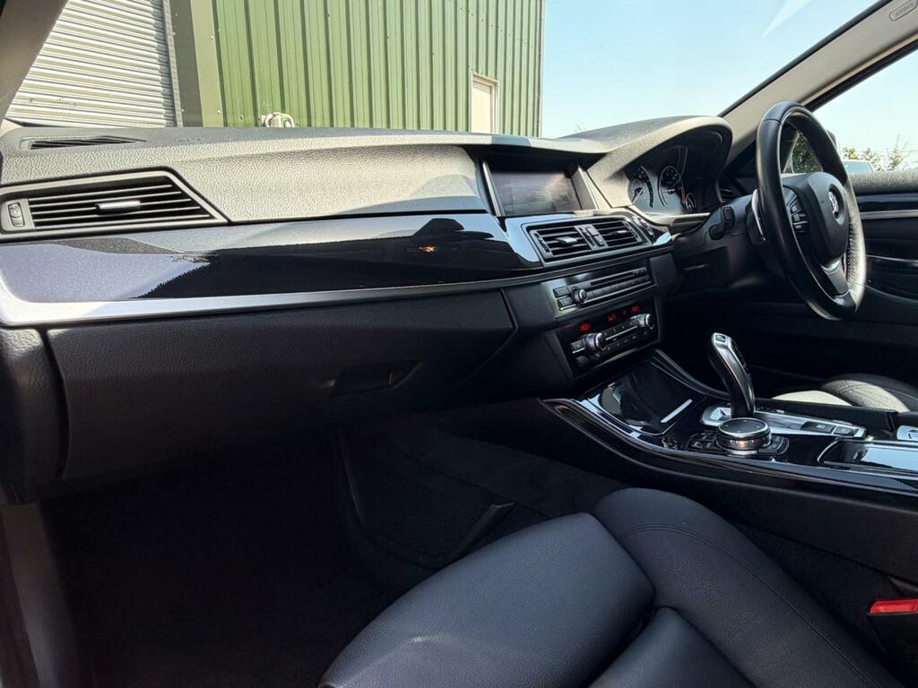 BMW 5 Series 2.0 520D Se Touring 188 Bhp Grey #25