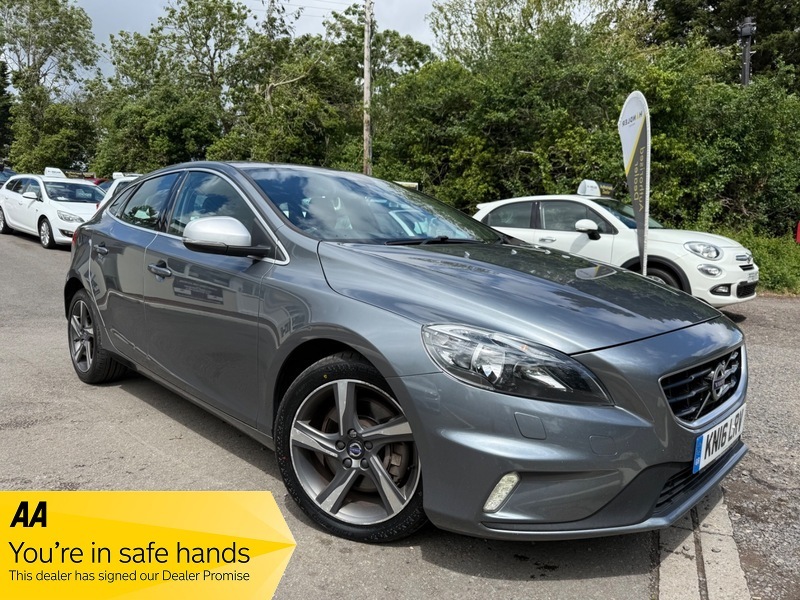 Volvo V40 D4 R-design Nav Grey #2