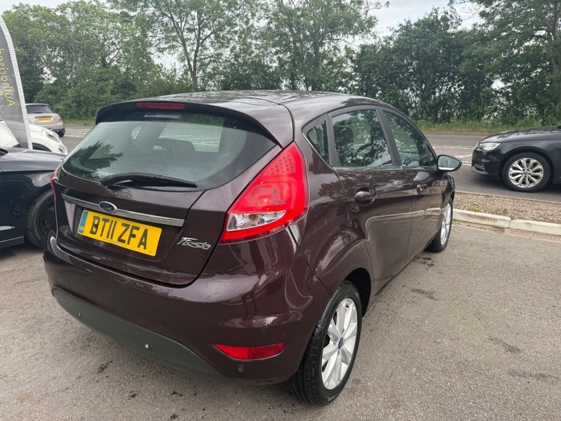 Ford Fiesta Zetec Tdci BT11ZFA Purple #3
