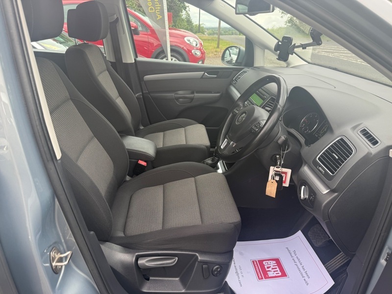 Volkswagen Sharan Mpv Blue #21
