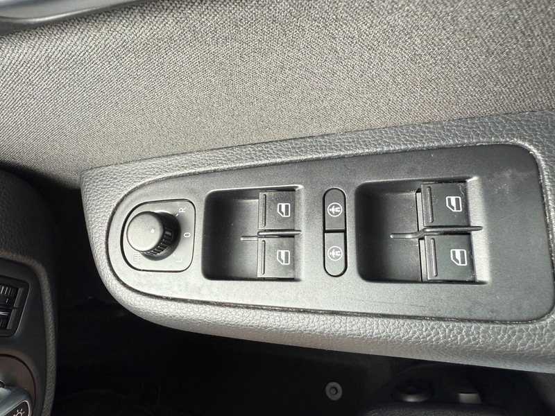 Volkswagen Sharan Mpv Blue #32