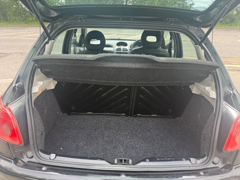 Peugeot 206 Verve E4 Black #6