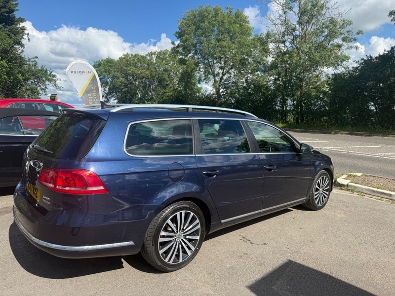 Volkswagen Passat Sport Tdi Bluemotion Technology Blue #5