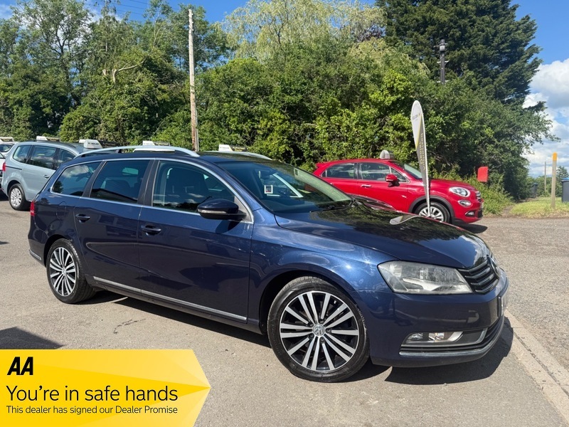 Volkswagen Passat Sport Tdi Bluemotion Technology Blue #2