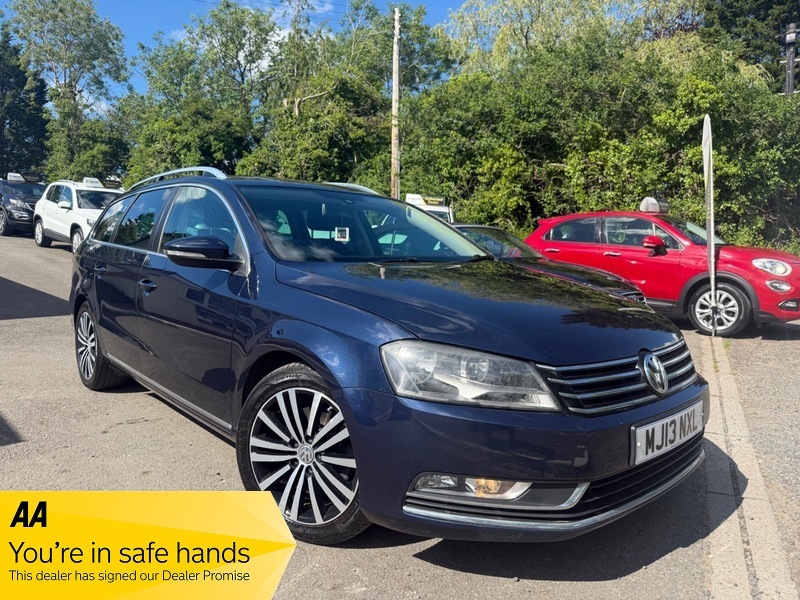Volkswagen Passat Sport Tdi Bluemotion Technology Blue #3