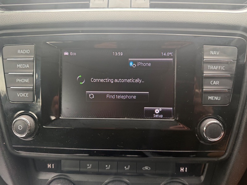 Skoda Octavia Elegance Silver #7
