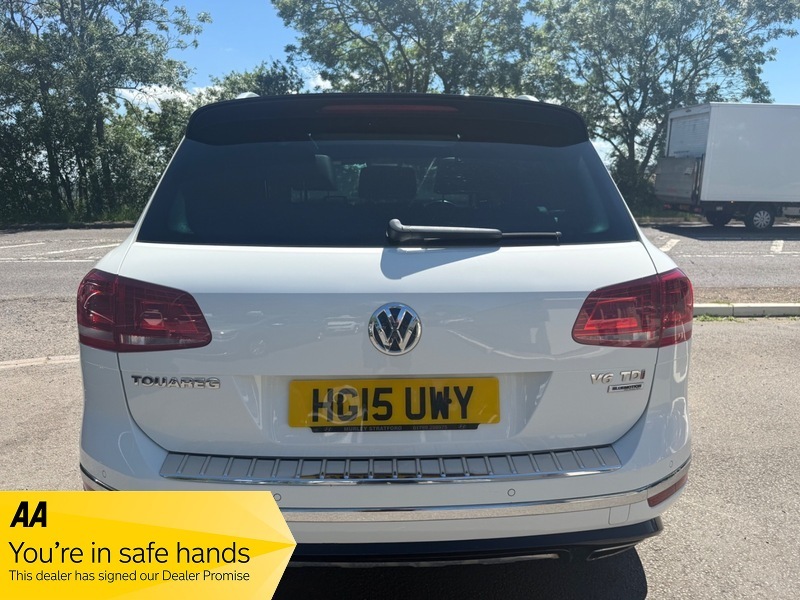 Volkswagen Touareg V6 R-line Tdi Bluemotion White #5