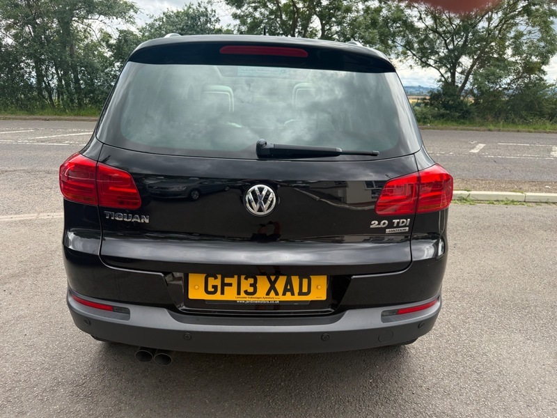 Volkswagen Tiguan 2.0 Tdi Bluemotion Tech Black #8