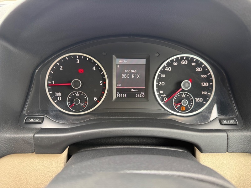 Volkswagen Tiguan 2.0 Tdi Bluemotion Tech Black #28