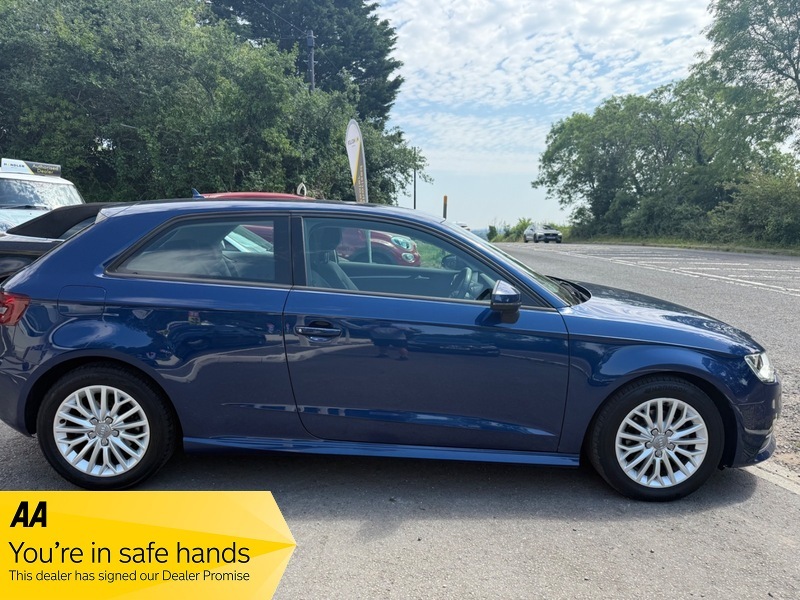 Audi A3 Tdi Ultra Se Technik KV16NNX Blue #3