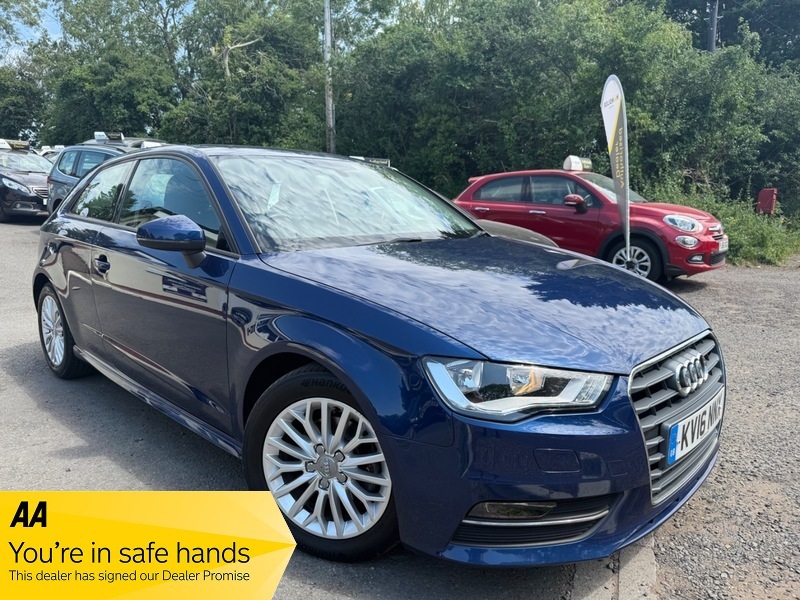 Audi A3 Tdi Ultra Se Technik KV16NNX Blue #2