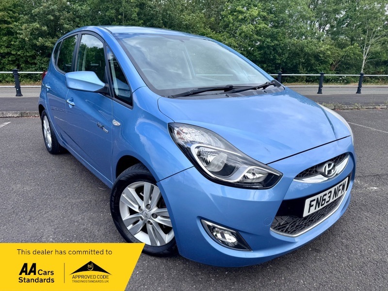 Hyundai Ix20 Mpv Blue