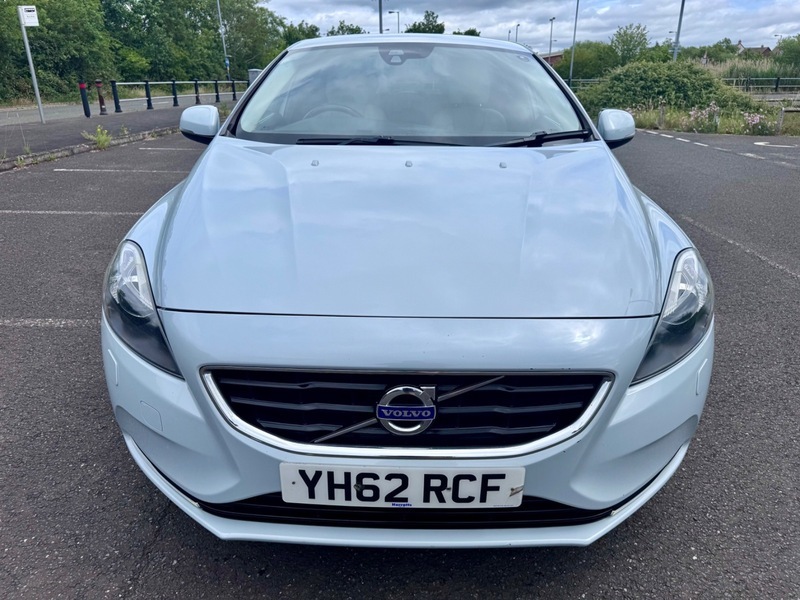 Volvo V40 D3 Se Lux Blue #2