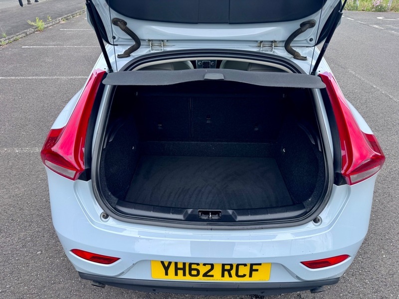 Volvo V40 1.6 D2 Se Euro 5 Ss Blue #14