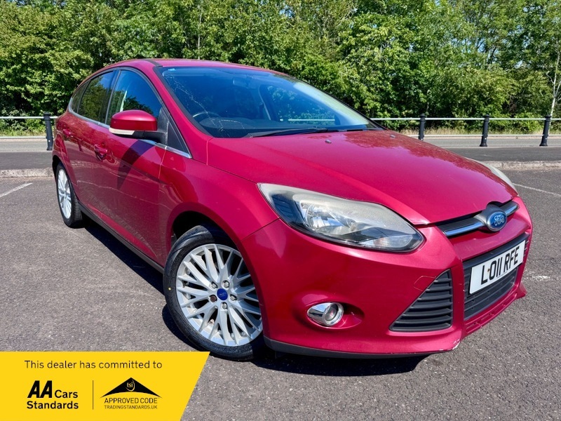 Ford Focus Zetec Red