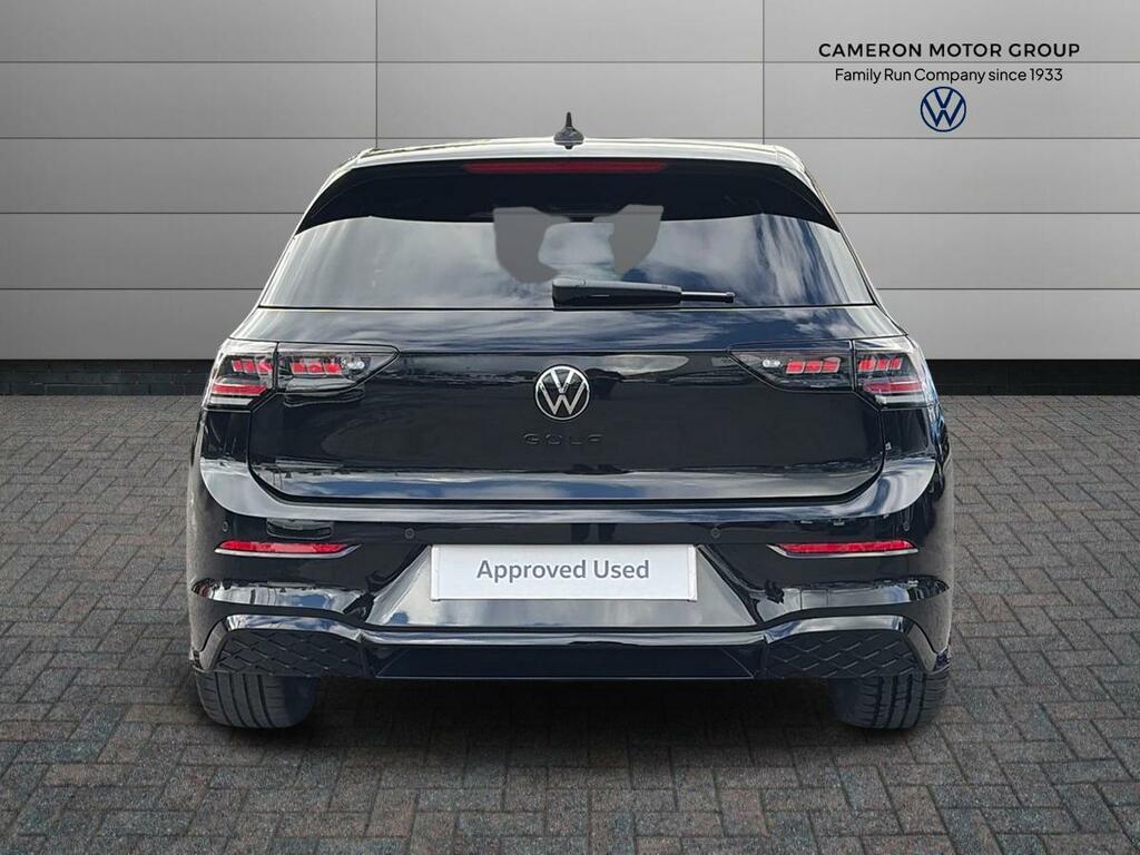 Volkswagen Golf 1.5 Etsi 150 Black Edition Dsg Black #4