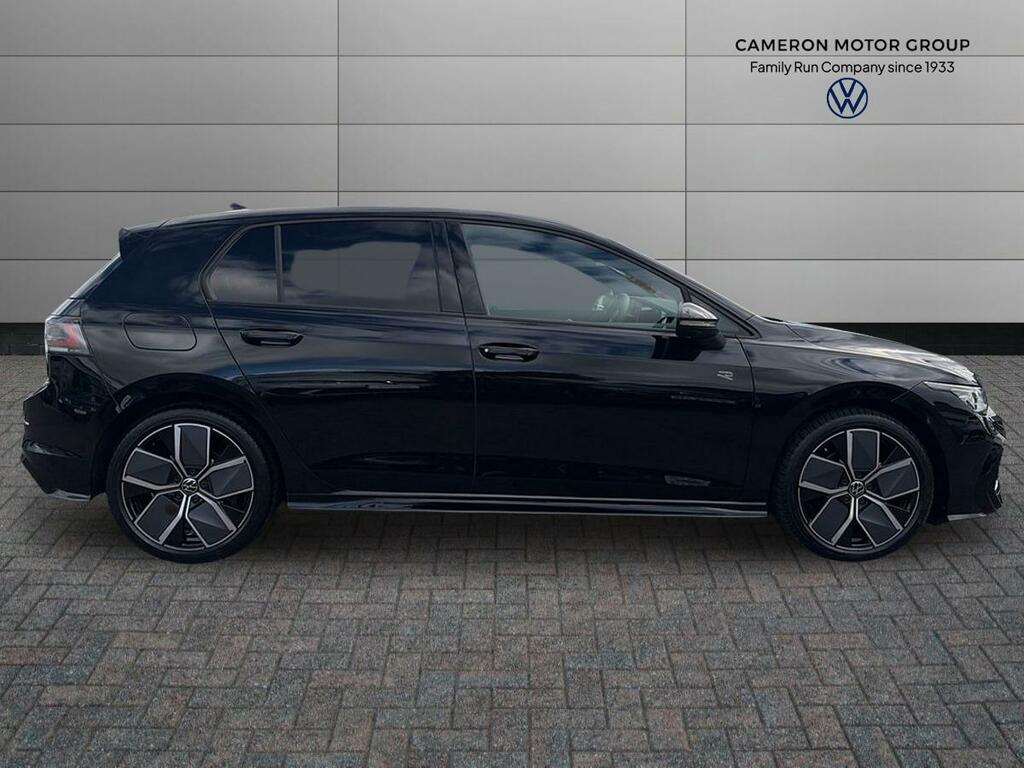 Volkswagen Golf 1.5 Etsi 150 Black Edition Dsg Black #2
