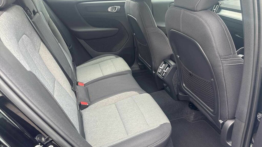 Volvo XC40 Plus, B3 Mild Hybrid, Dark SR72HKV Black #6