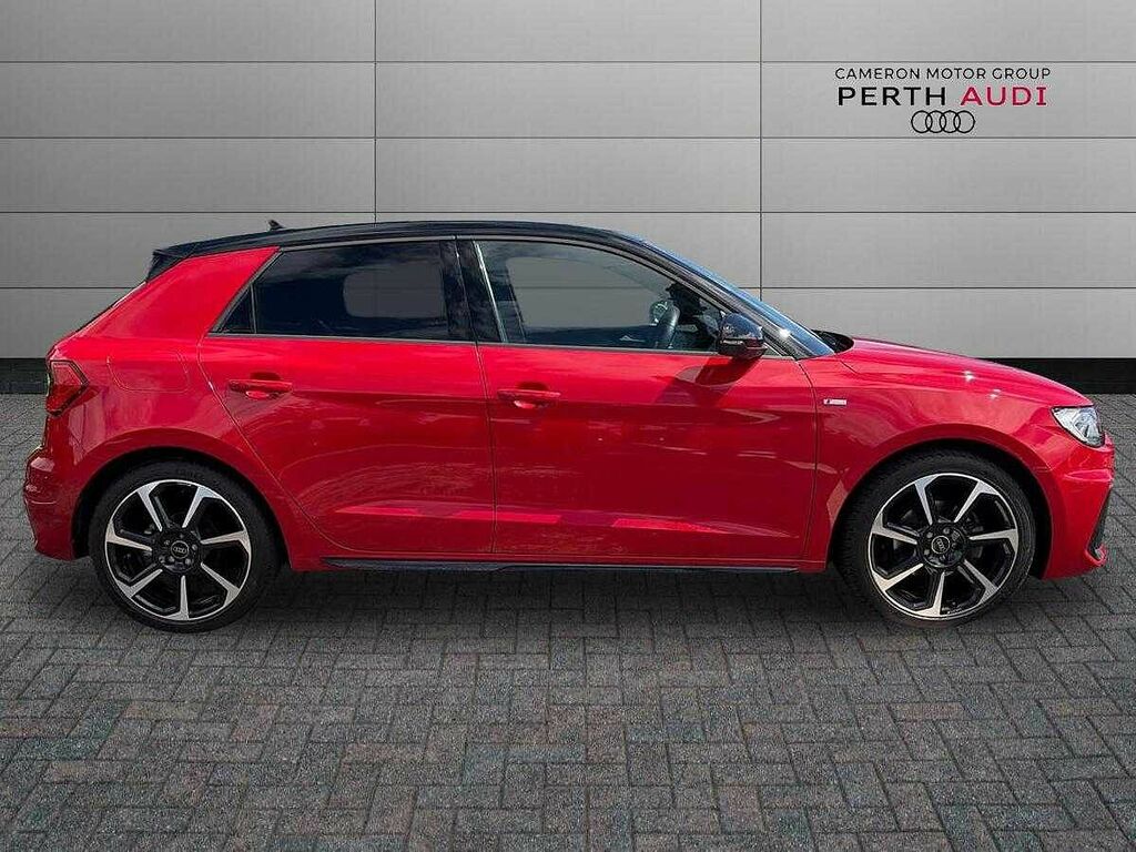 Audi A1 Black Edition 35 Tfsi 150 Ps S Tronic SY73LCZ Red #4