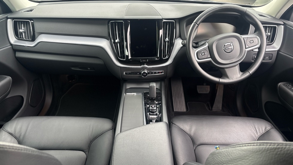 Volvo XC60 Momentum, B4 Awd Mild Hybrid Grey #5