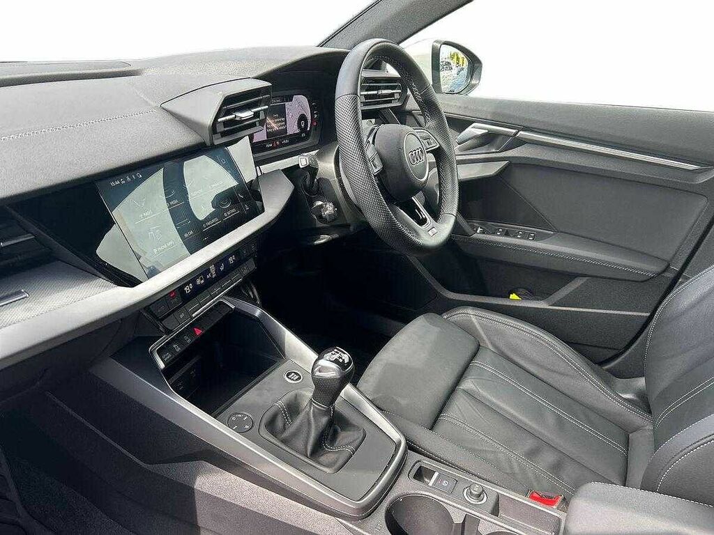 Audi A3 S Line 35 Tfsi 150 Ps 6-Speed SY23YUW White #2