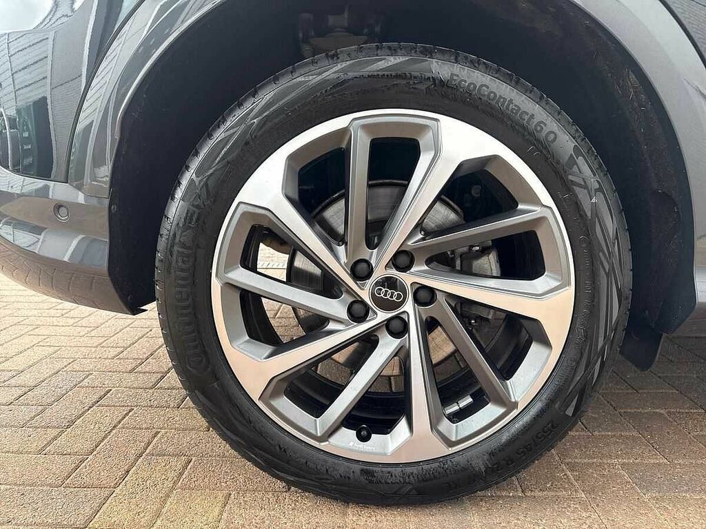 Audi Q5 Suv S Line Tfsi Quattro 204 Ps S Tronic ST25OGL Black #5