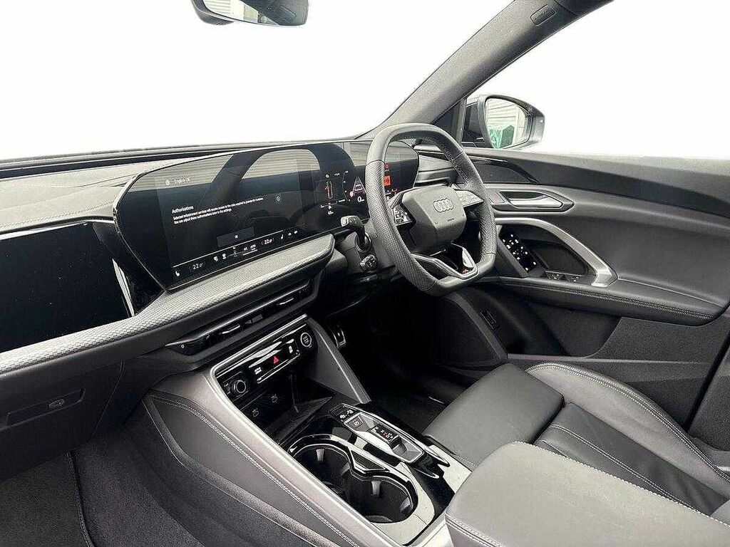 Audi Q5 Suv S Line Tfsi Quattro 204 Ps S Tronic ST25OGL Black #2