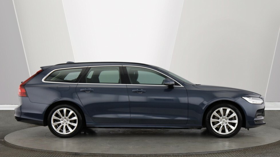 Volvo V90 Momentum, B4 Mild Hybrid Blue #2