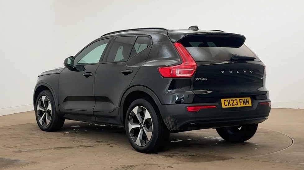 Volvo XC40 Ultimate, B4 Mild Hybrid, Dark CK23FWN Black #5