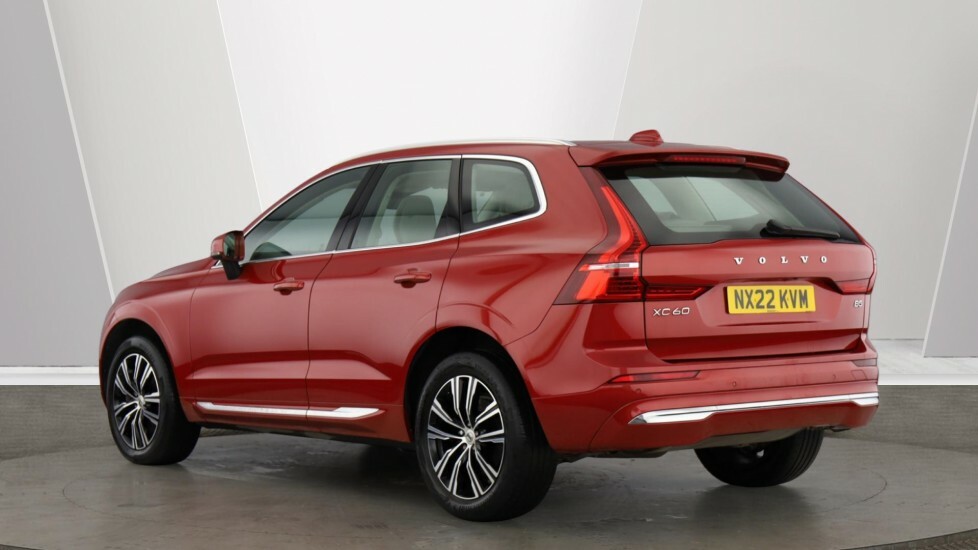 Volvo XC60 Inscription, B5 Mild Hybrid NX22KVM Red #3