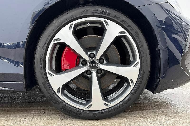 Audi A6 Avant Avant Edition 1 Tdi Quattro 204 Ps S Tronic Blue #5