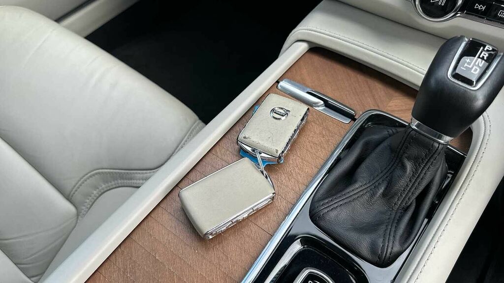 Volvo V90 D2 R-design Nav Plus White #32