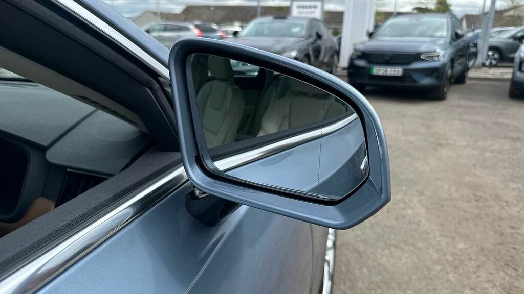 Volvo V90 D2 R-design Nav Plus White #26