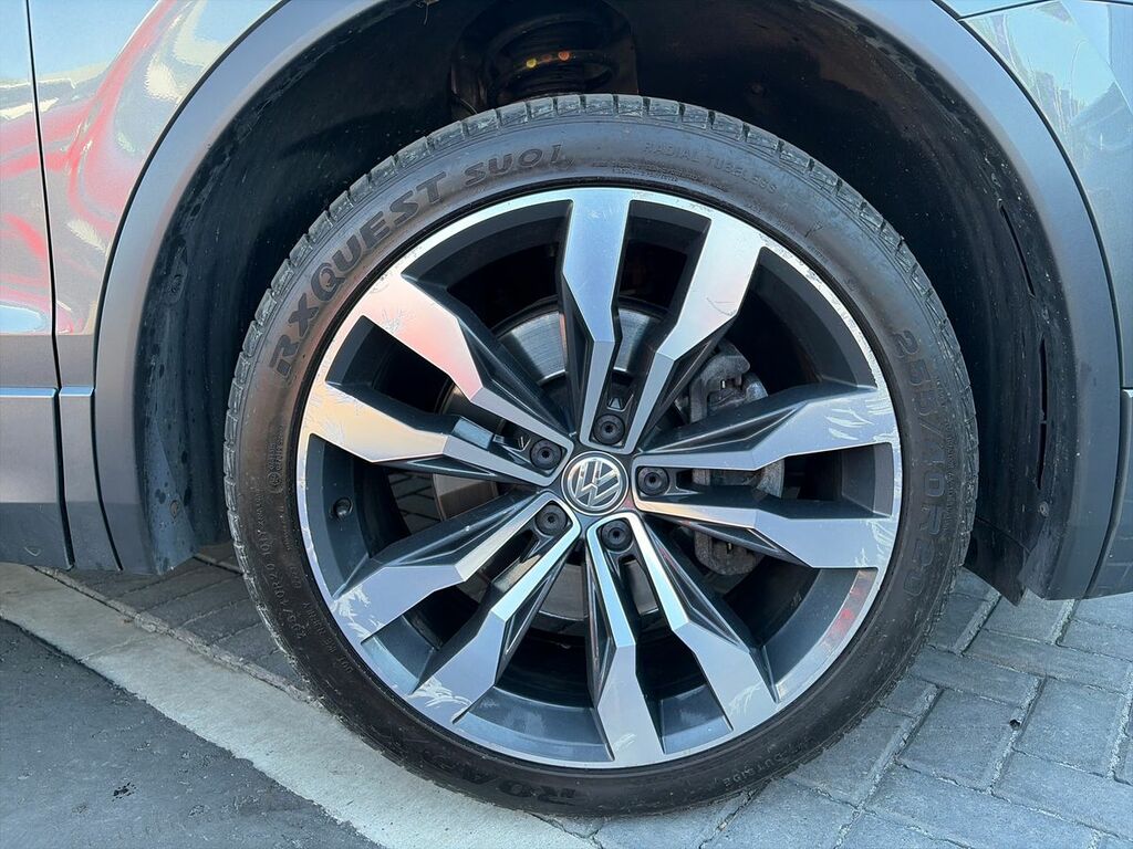 Volkswagen Tiguan Vienna Leather 2.0 Tsi 230Ps 4Motion R-line Tech LO69HNZ Grey #4