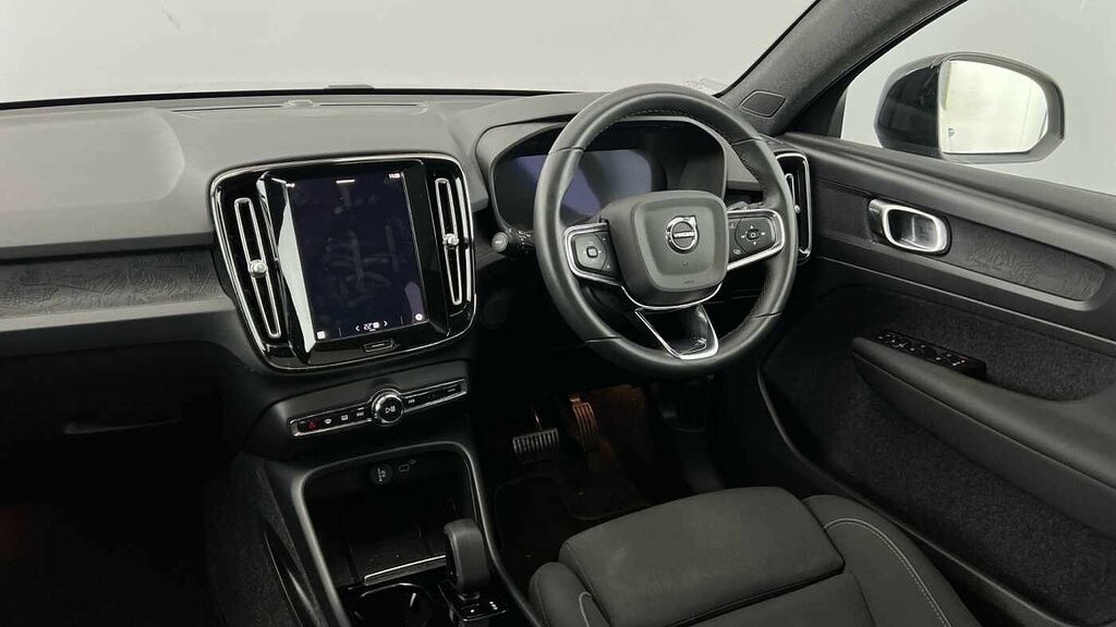Volvo C40 Core Blue #15