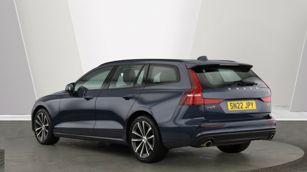 Volvo V60 Momentum, B3 Mild Hybrid Blue #6