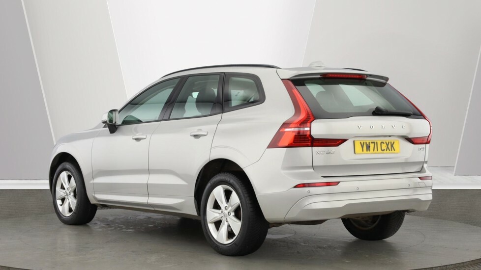 Volvo XC60 Momentum, B4 Awd Mild Hybrid Silver #6