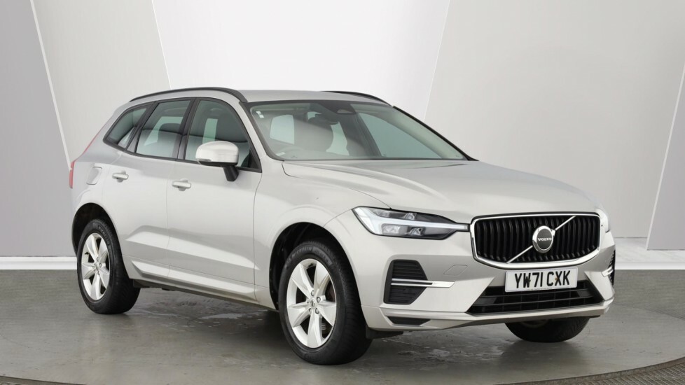 Volvo XC60 Momentum, B4 Awd Mild Hybrid Silver #2