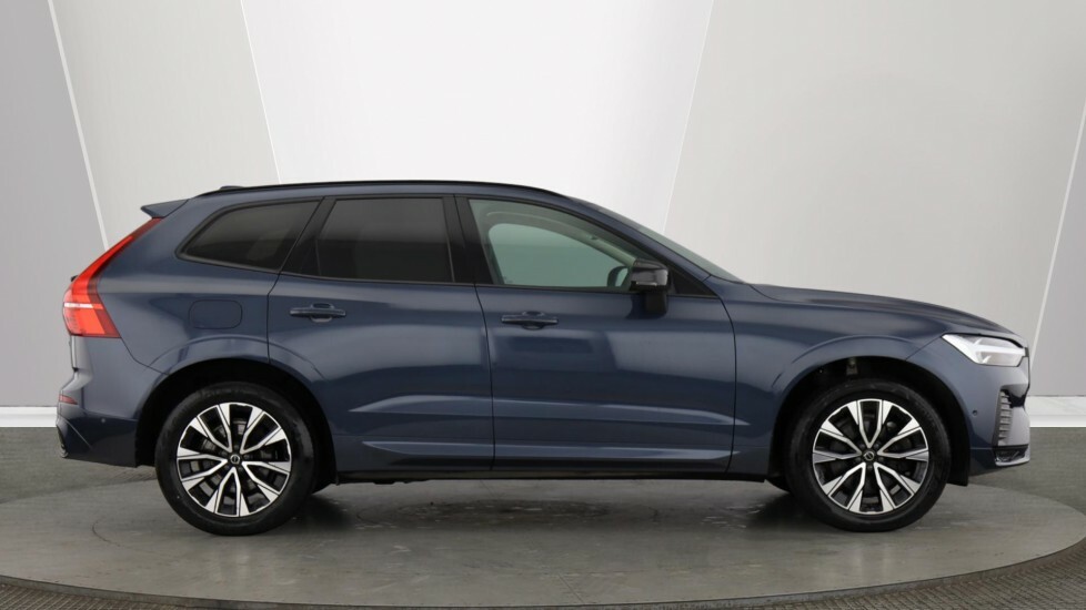 Volvo XC60 Plus, B4 Mild Hybrid, Dark Blue #3