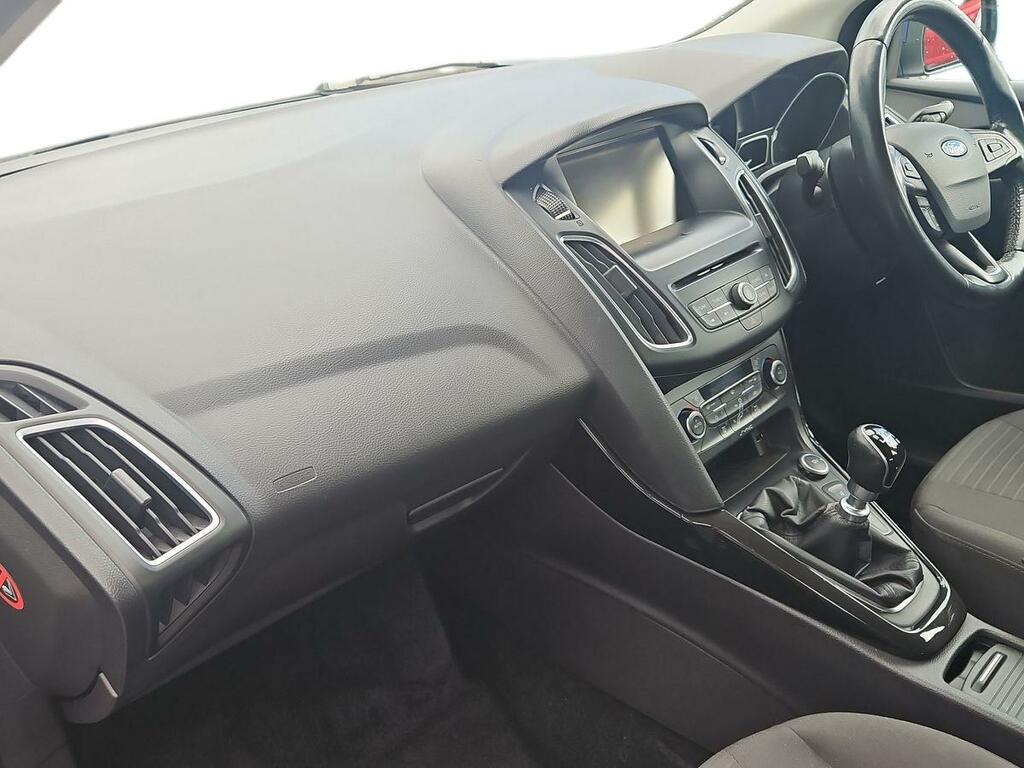 Ford Focus Zetec Tdci Silver #15
