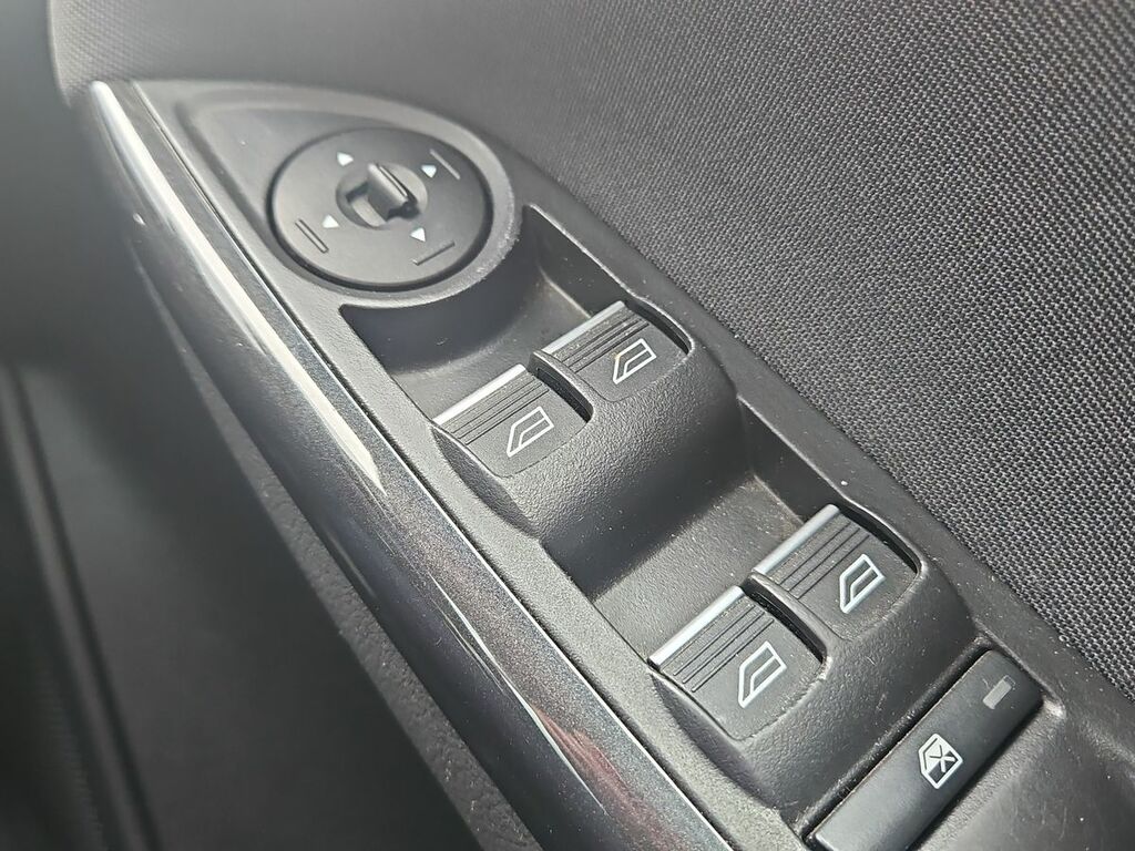 Ford Focus Zetec Tdci Silver #25