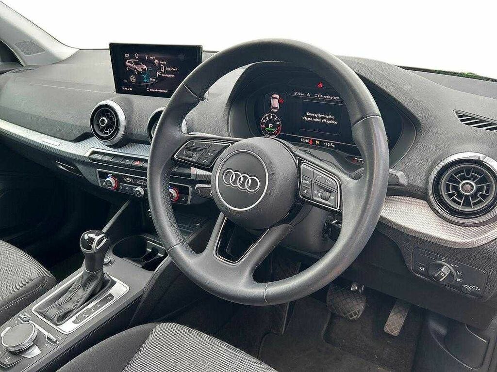 Audi Q2 Sport 35 Tfsi 150 Ps S Tronic SR23OMG Blue #6
