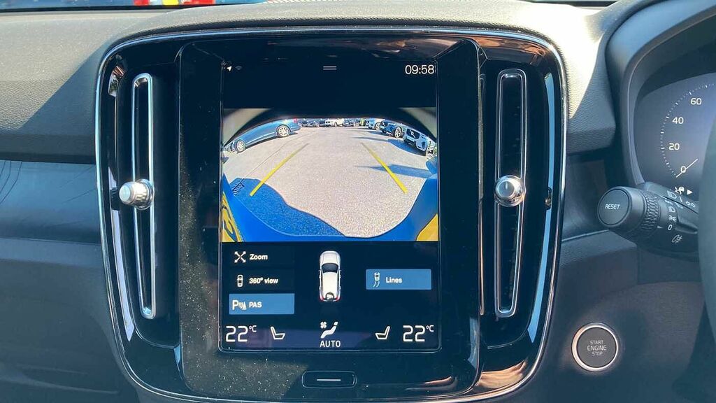Volvo XC40 Xc40 Core B3 Mhev Grey #33