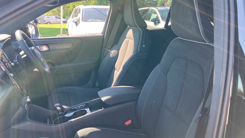 Volvo XC40 Xc40 Core B3 Mhev Grey #47
